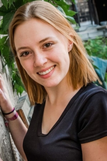 Actor Lucy Ella von Scheele