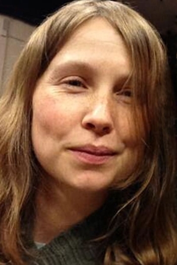 Actor Nicola Cunningham