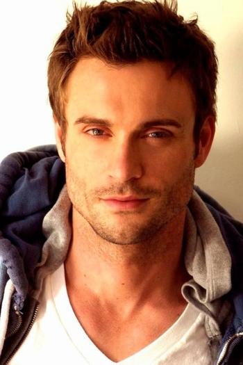 Actor Daniel Goddard