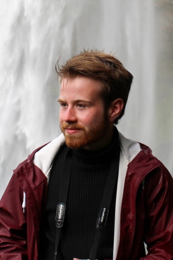 Actor Anton Leví Inguson