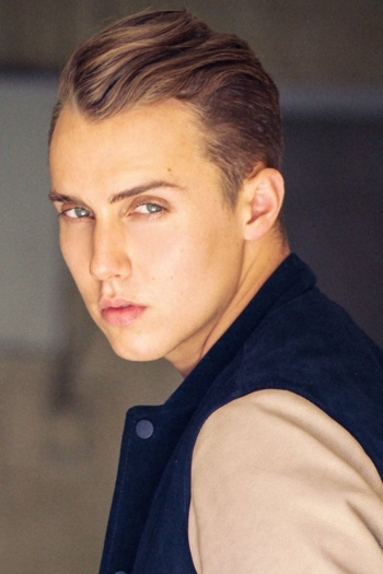 Actor William Loftis