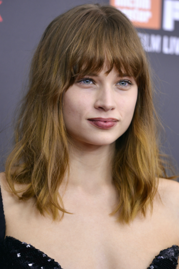 Actor Makenzie Leigh