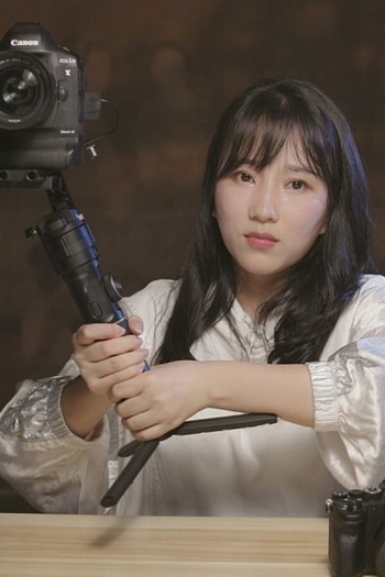 Film director Zhī zhú