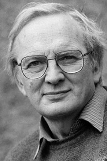 Actor Geoffrey Unsworth