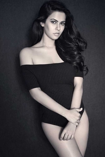 Actor Sharmiela Mandre