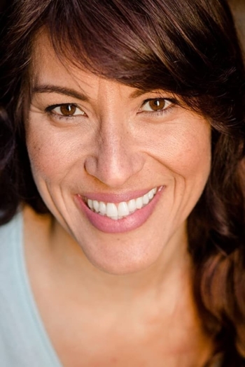 Actor Mindy Van Kuren