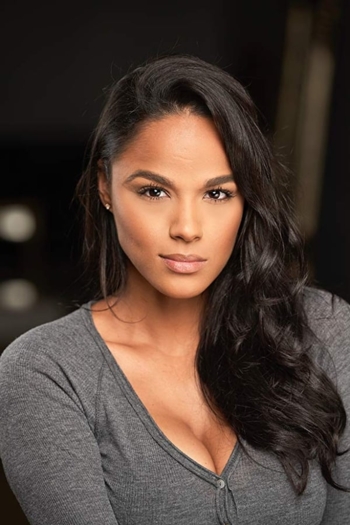 Actor Geneva Maccarone