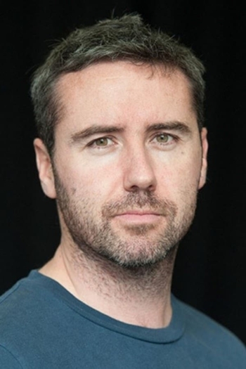 Actor Scott Graham