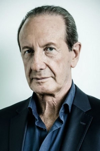 Actor Alexander Rapoport