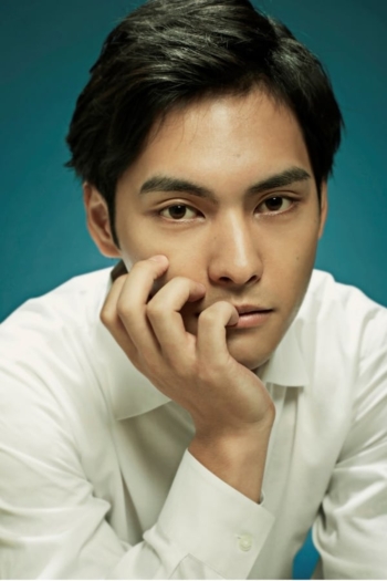 Actor Yuya Yagira
