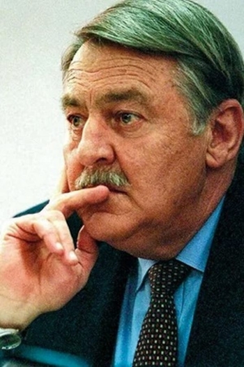 Actor Pik Botha