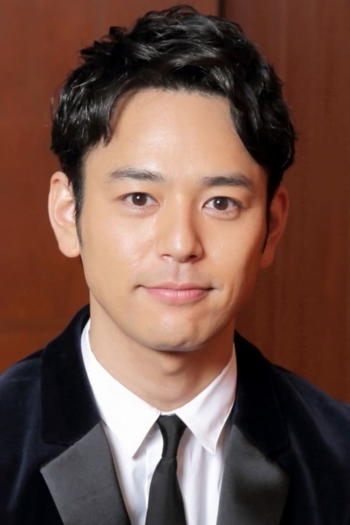Actor Satoshi Tsumabuki
