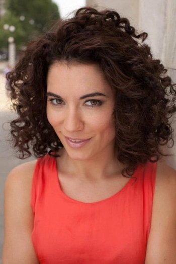 Actor Julia Pogrebińska