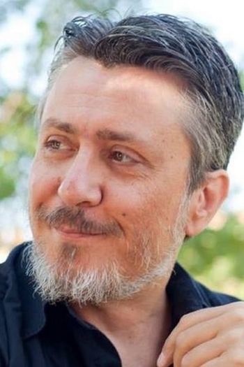 Actor Cüneyt Uzunlar