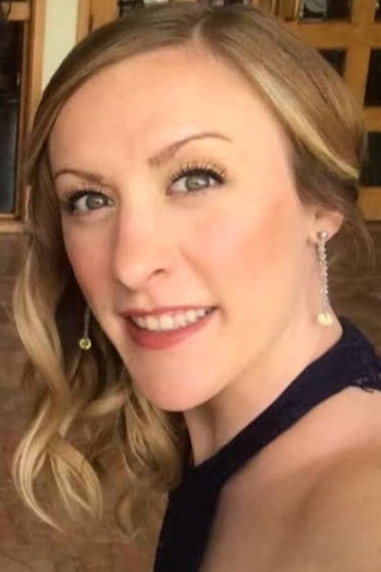 Actor Allison Wardwell