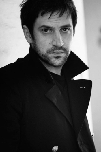 Actor Goran Bogdan