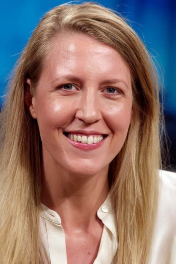 Actor Elisabeth Raether