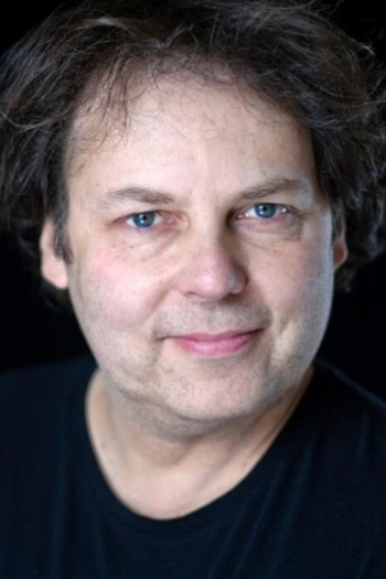 Actor Rich Fulcher