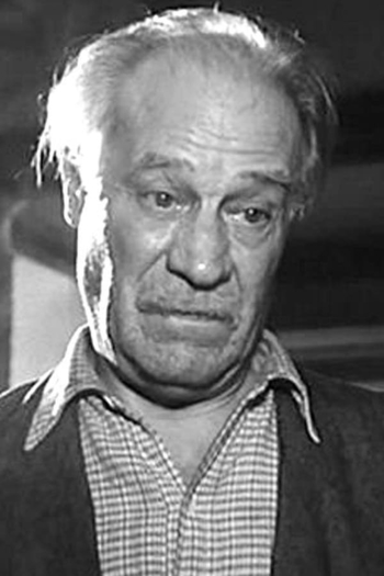 Actor René Génin