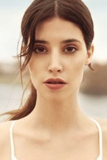 Actor Agustina Cordova