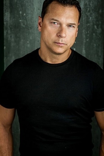 Actor Nickolas Baric