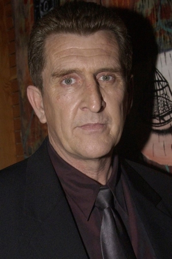 Actor Richard Carter