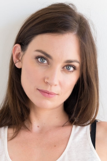 Actor Carrie Finklea