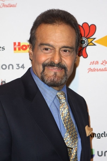 Actor Gonzalo Vega