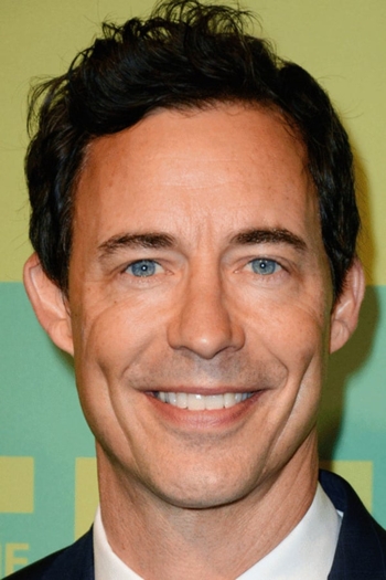 Actor Tom Cavanagh