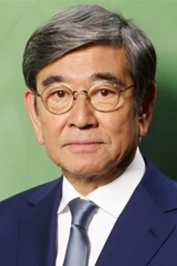 Actor Koji Ishizaka