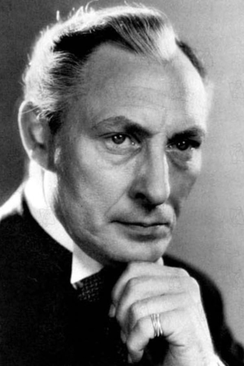 Actor Lionel Atwill