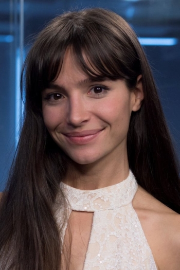 Actor Brenda Asnicar