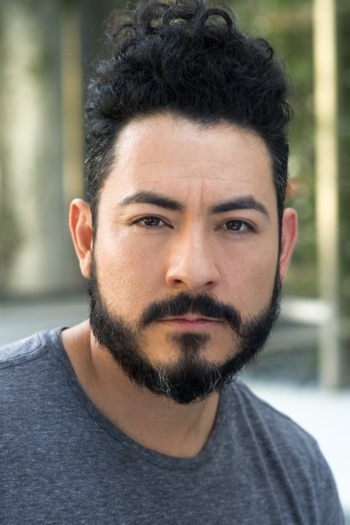 Actor Adrian Enrique Hernandez