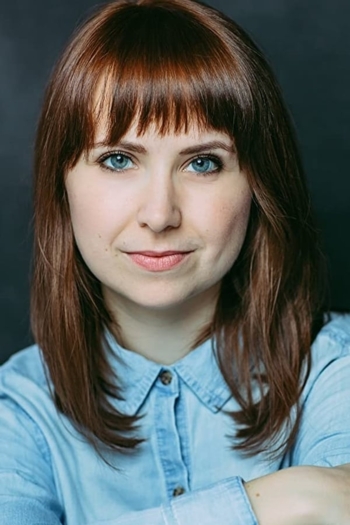 Actor Caitlin McCarthy
