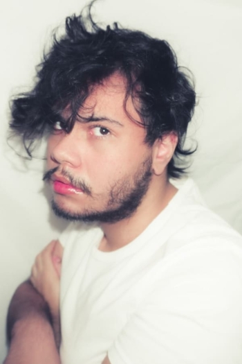 Actor Allan Tolentino