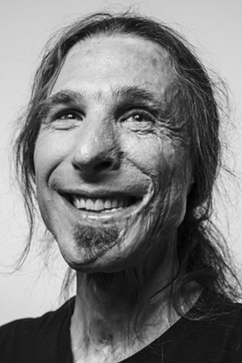 Actor Simon Bessette