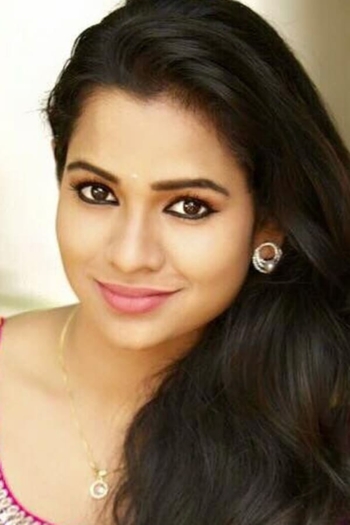 Actor Leesha Eclairs