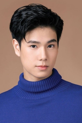 Actor Phuwin Tangsakyuen
