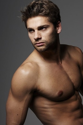 Actor Guilherme Roth