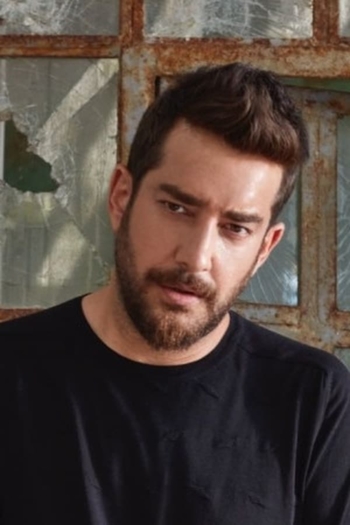 Actor Enis Arıkan