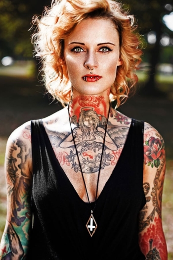 Actor Jennifer Weist