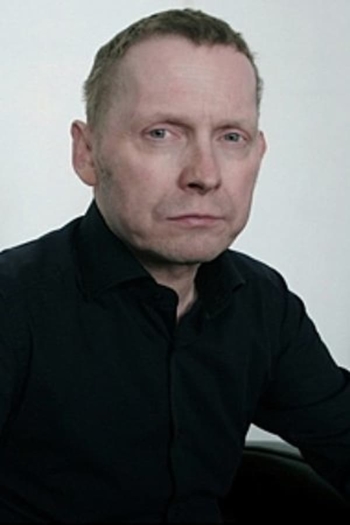 Actor Michael Kreihsl