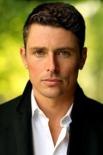 Actor Lachlan Nieboer