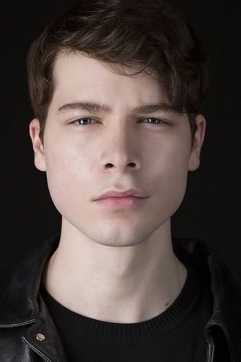 Actor Giovanni Niubo