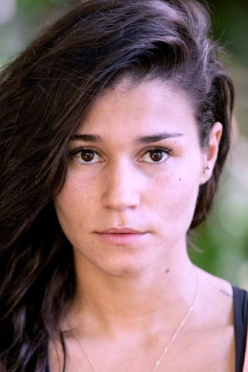 Actor Inès Loucif