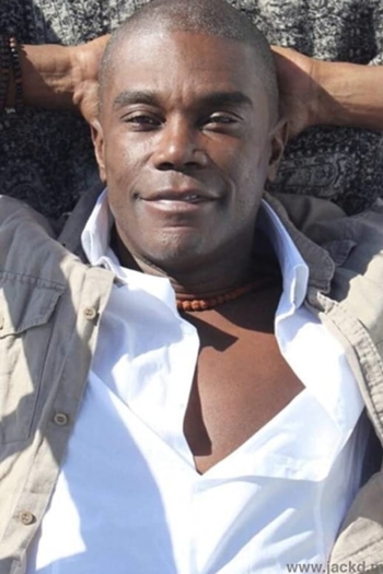 Actor Marlon Saunders