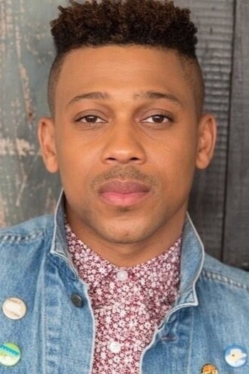 Actor Kameron Corvet