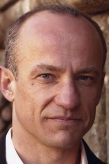 Actor Kurt Max Runte