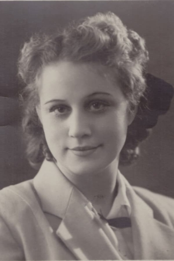 Actor Polina Vaneeva