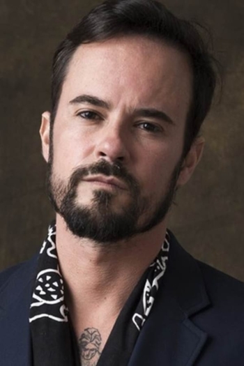 Actor Paulo Vilhena